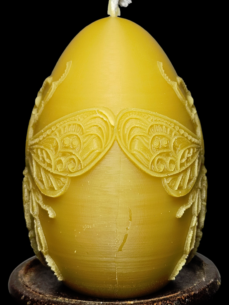 Bee Egg Pillar Candle