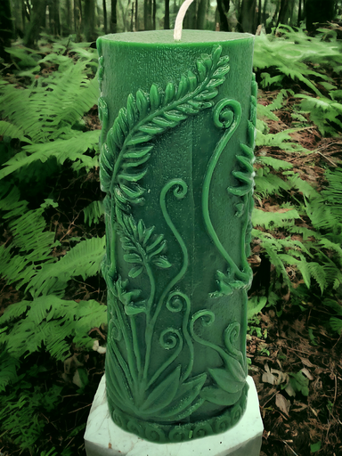 [CAND-RFER-GRN] Rustic Fern Pillar Candle